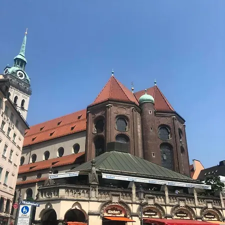 Luxurious 2 Bedroom Old Munich
