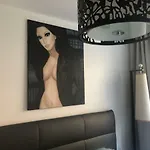 Luxurious 2 Bedroom Old Lejlighed *