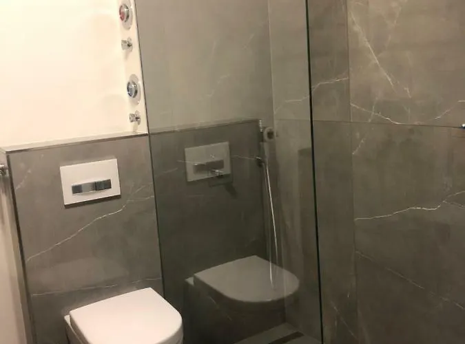 Luxurious 2 Bedroom Old * Мюнхен